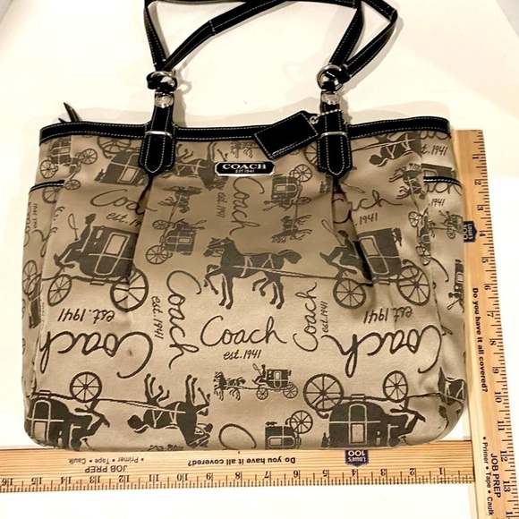 Iconic & Timeless Coach Large Purse / Tote with Classic Stagecoach print - Picture 11 of 11